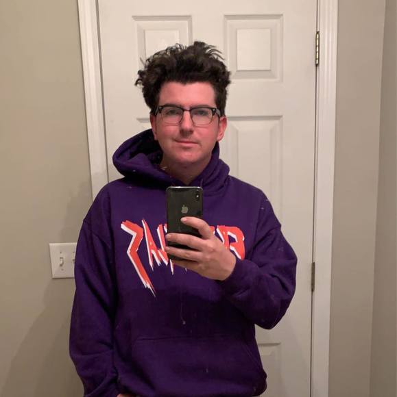 Profile Picture of Max Stone (@mstone945) on Poshmark