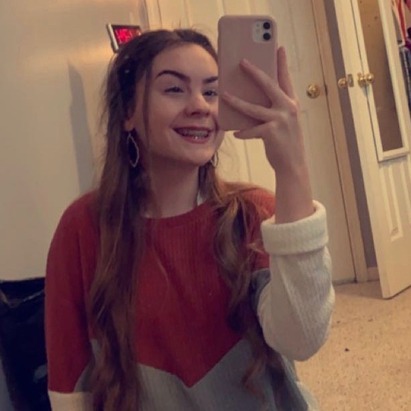 Profile Picture of Layne Kochevar (@_kaykay101_) on Poshmark