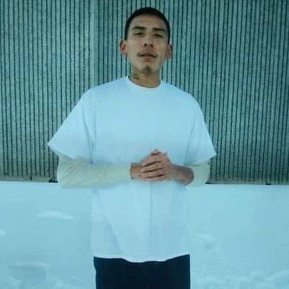 Lance Kickinwomn - Poshmark Profile Picture of Lance Kickinwomn (@lance_kw) on Poshmark