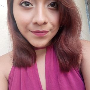 Profile Picture of Luna (@EvaPabloFlores1) on Twitter