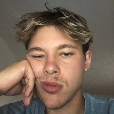 Profile Picture of Josh Stark (@joshua_stark15) on Twitter