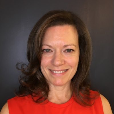 Profile Picture of Lora Smith (@LoraSmithCN) on Twitter