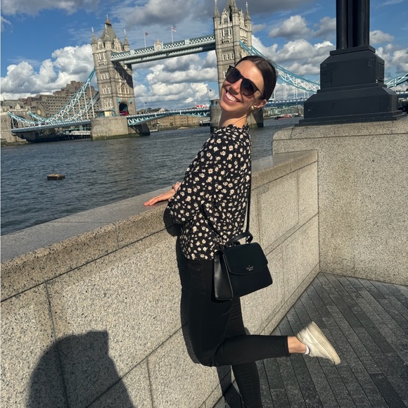 Profile Picture of Isabel Brumleve (@isabelbrumleve) on Poshmark