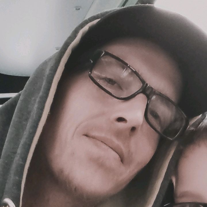 Profile Picture of Dennis Dirks472 (@dennisd1988) on Tiktok