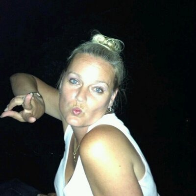 Profile Picture of Kim Carver (@kim_kkc) on Twitter