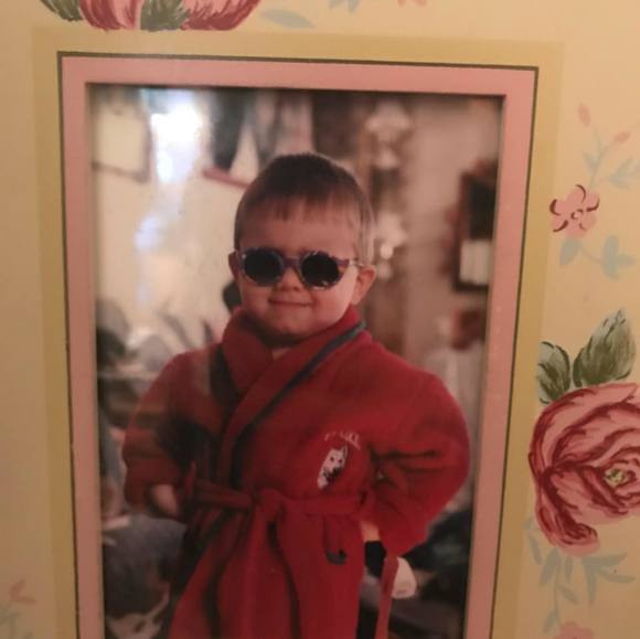 Profile Picture of Sam Kellander (@yungtwigs) on Poshmark