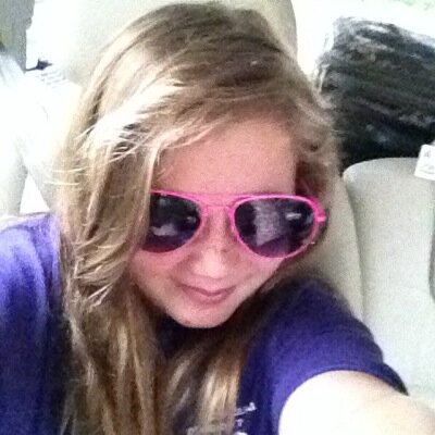 Profile Picture of Carolyn Bourgeois (@carolynbourgeo1) on Twitter