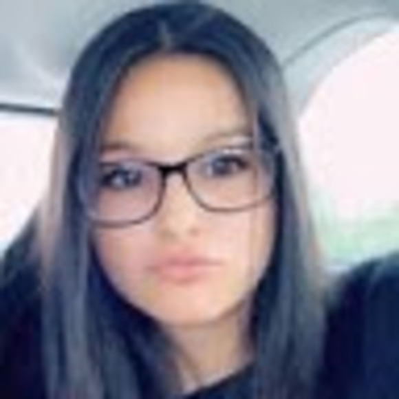 Profile Picture of Amora Ladeaux (@amoraladeaux15) on Poshmark