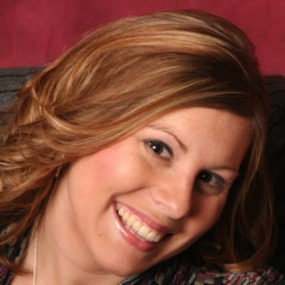 April Herrig - Poshmark Profile Picture of April Herrig (@aprilherrig) on Poshmark