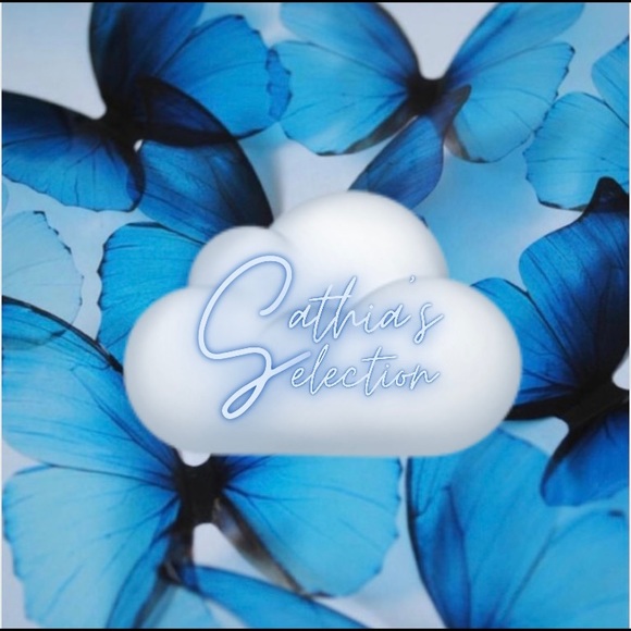 Profile Picture of Sathia Song (@sathiaselection) on Poshmark