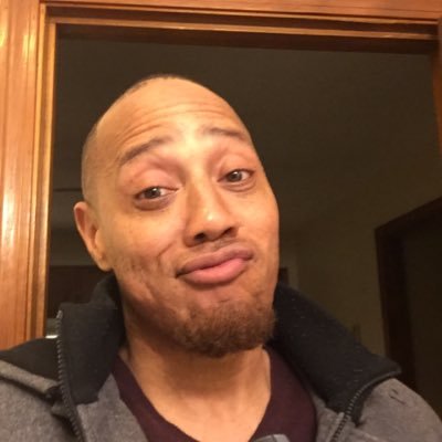 Profile Picture of Devon Thornton (@DevonThornton06) on Twitter