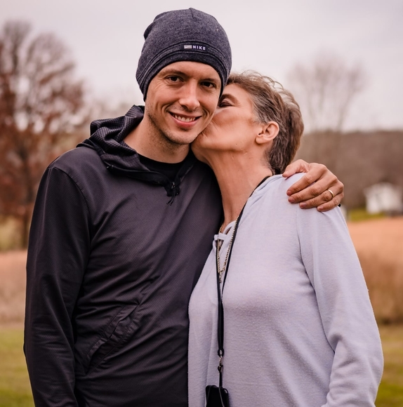 Profile Picture of Gussie Hall (@gussiehall) on Poshmark