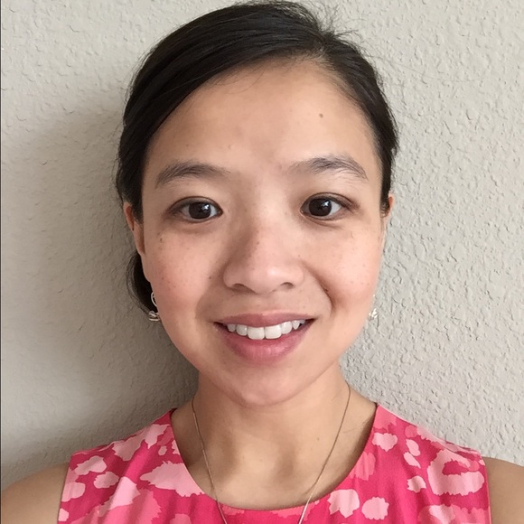 Profile Picture of Inge Yuwono (@blueteapot) on Poshmark