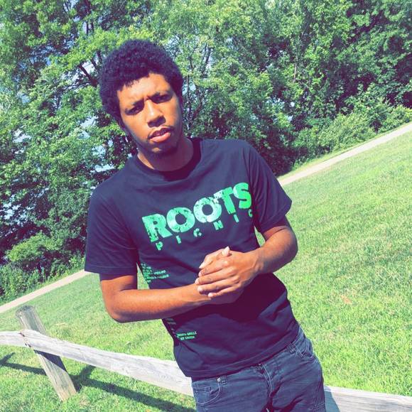 Profile Picture of Johnny Alexander (@johnnyalexan159) on Poshmark