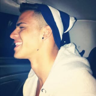 Profile Picture of Daniel (@danieloutlaw) on Instagram
