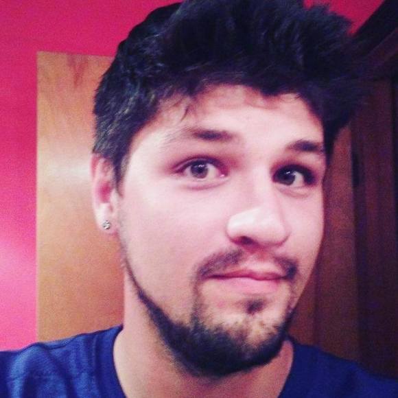 Profile Picture of Michael Ohlman (@titanfall1592) on Poshmark