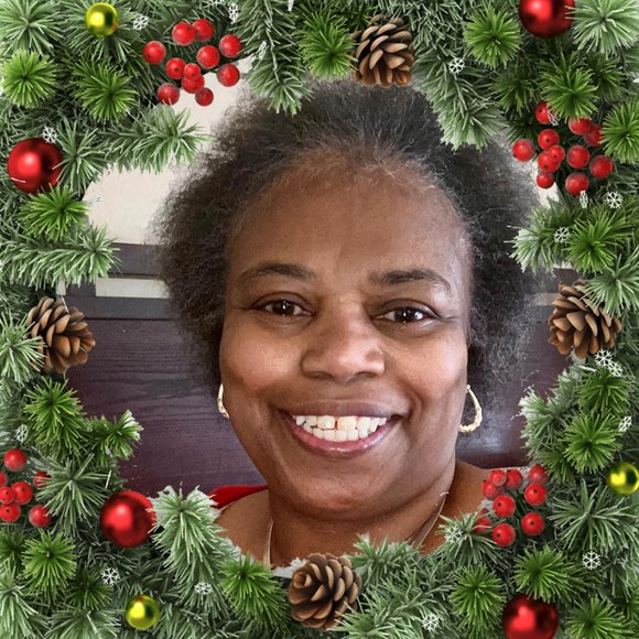 Profile Picture of Sherrie Williams (@sherwill495) on Poshmark