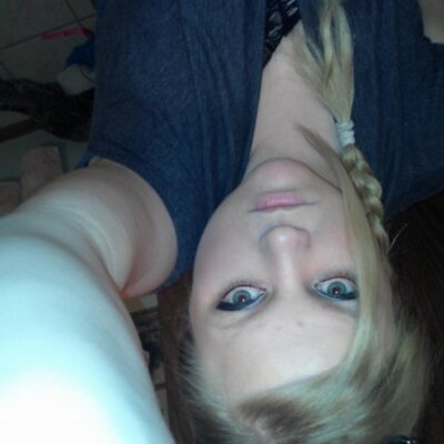 Profile Picture of Regina Simonson (@dancemom1027) on Twitter