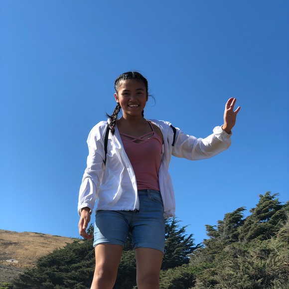 Profile Picture of Alyssa Payumo (@alyssapayumo06) on Poshmark