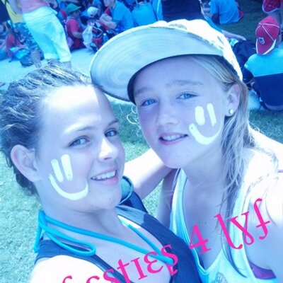 Paige Wallis =-) - Twitter Profile Picture of Paige Wallis =-) (@paige_eileen) on Twitter