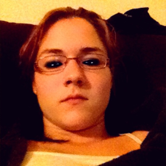 Profile Picture of Alex Duncan (@duncanalex) on Poshmark