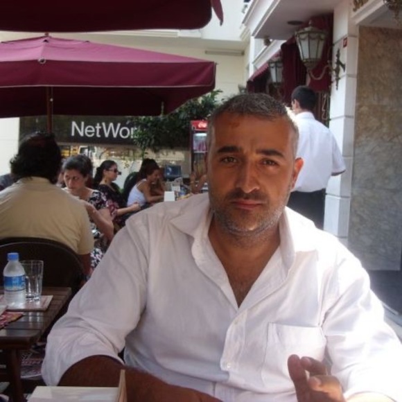 Profile Picture of Ahmet Durmaz (@agd_8600) on Poshmark