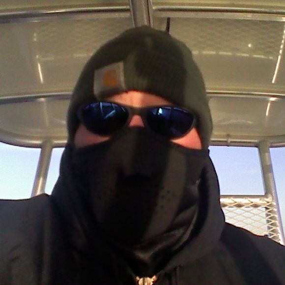 Profile Picture of Darren Grant (@05streetking) on Poshmark