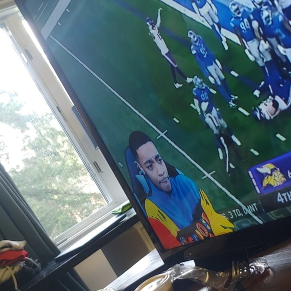 Jackson Halela - Poshmark Profile Picture of Jackson Halela (@yvung17) on Poshmark