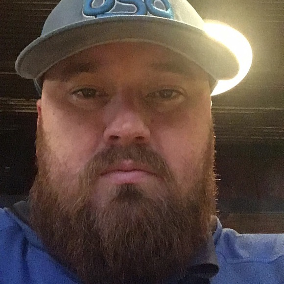 Profile Picture of Mark Perez (@mgperez85) on Poshmark