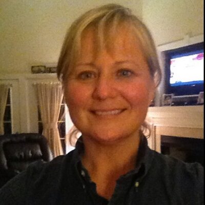 Profile Picture of Crystal Benson (@crystalbenson13) on Twitter