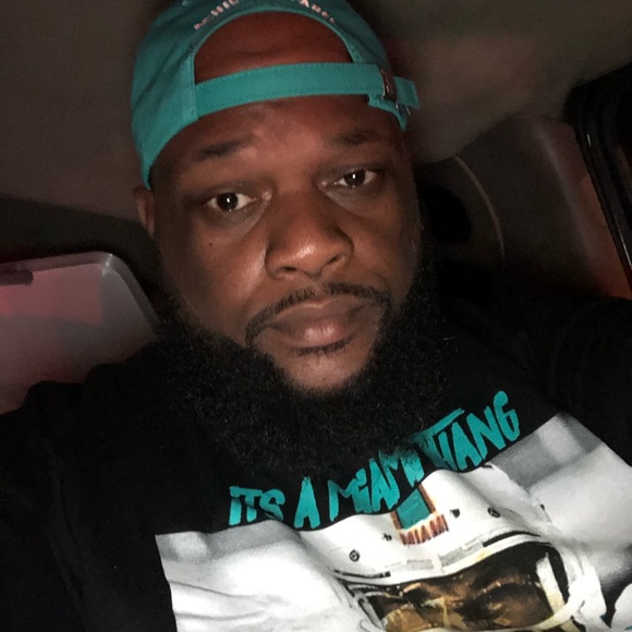 Profile Picture of Rio Forrester (@djmeat305) on Poshmark