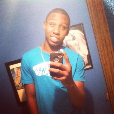 Profile Picture of Fragile (@_youngjj_) on Twitter