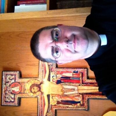 Profile Picture of Father Eric Hastings (@efhastings) on Twitter