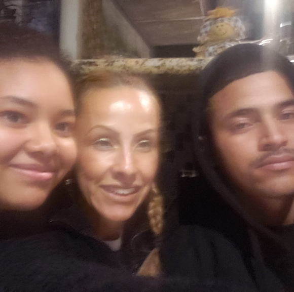 Profile Picture of Xochitl Guyton (@xochitl9114) on Poshmark