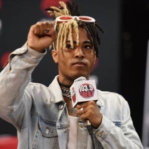 Profile Picture of Poppy Jay (@PoppyJay4) on Twitter