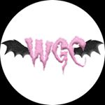 Profile Picture of Amber Magee (@weirdgirlcreations) on Instagram