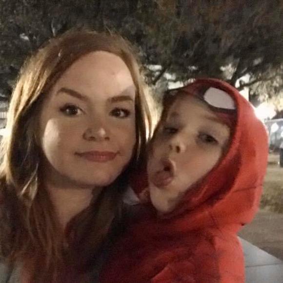 Profile Picture of Anna Knechtel (@adamknowsme) on Poshmark