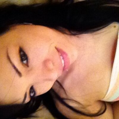 Profile Picture of Carmen J. Almodóvar (@Nemrac1028) on Twitter