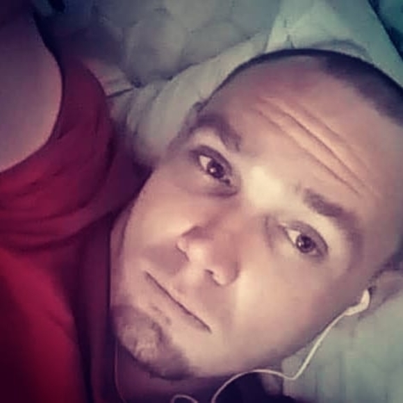 Profile Picture of Blake Chaney (@blakecheney1919) on Poshmark