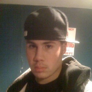 Profile Picture of Frank Cintron (@dumonthuskies2) on Myspace