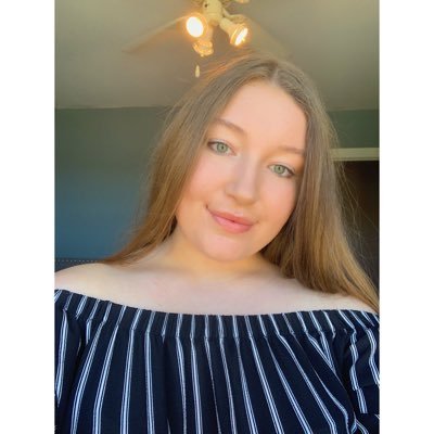 Profile Picture of Hayley (@HayleyEarle2) on Twitter