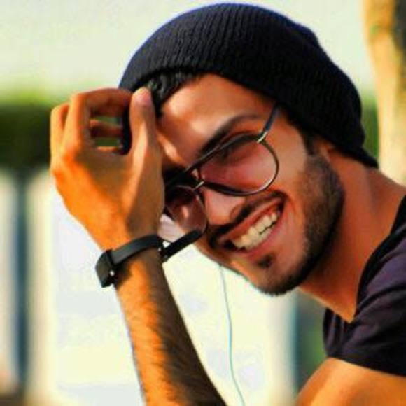 Profile Picture of Ahmed Hosam (@hosam) on Poshmark