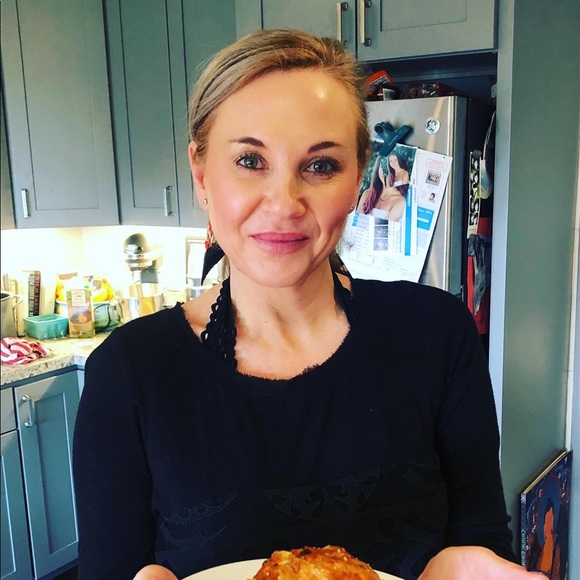 Profile Picture of Sarah Wanek (@swanek) on Poshmark