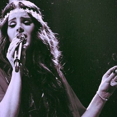 Profile Picture of Julia Marchetti (@juliaittehcram) on Twitter