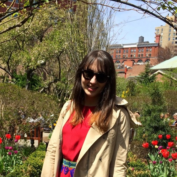 Profile Picture of Katherine Janiszewski (@k_janiszewski) on Poshmark