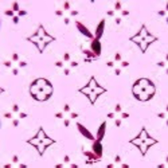 Nina Delpriore - Poshmark Profile Picture of Nina Delpriore (@ninad444) on Poshmark