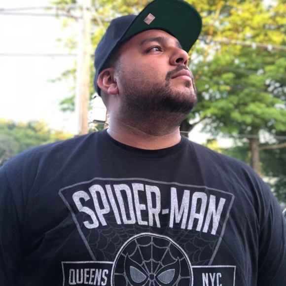 Profile Picture of Alejandro Marmolejo (@alejandromarmol) on Poshmark