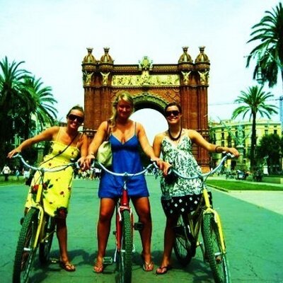 Profile Picture of Alexandra Walsh (@alexandrasoren) on Twitter