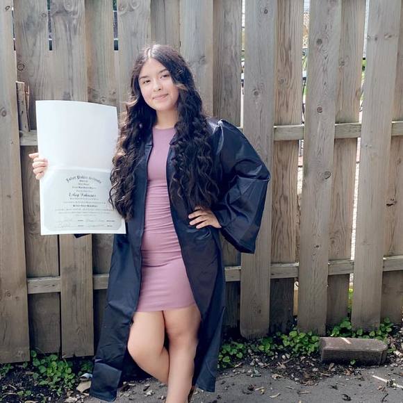 Profile Picture of David Palacios (@davidpalacio215) on Poshmark