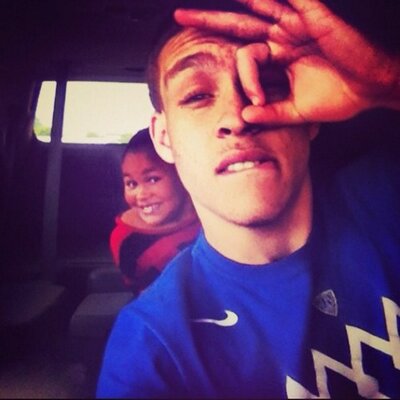 Profile Picture of Antwon Brown (@AntwonB_) on Twitter